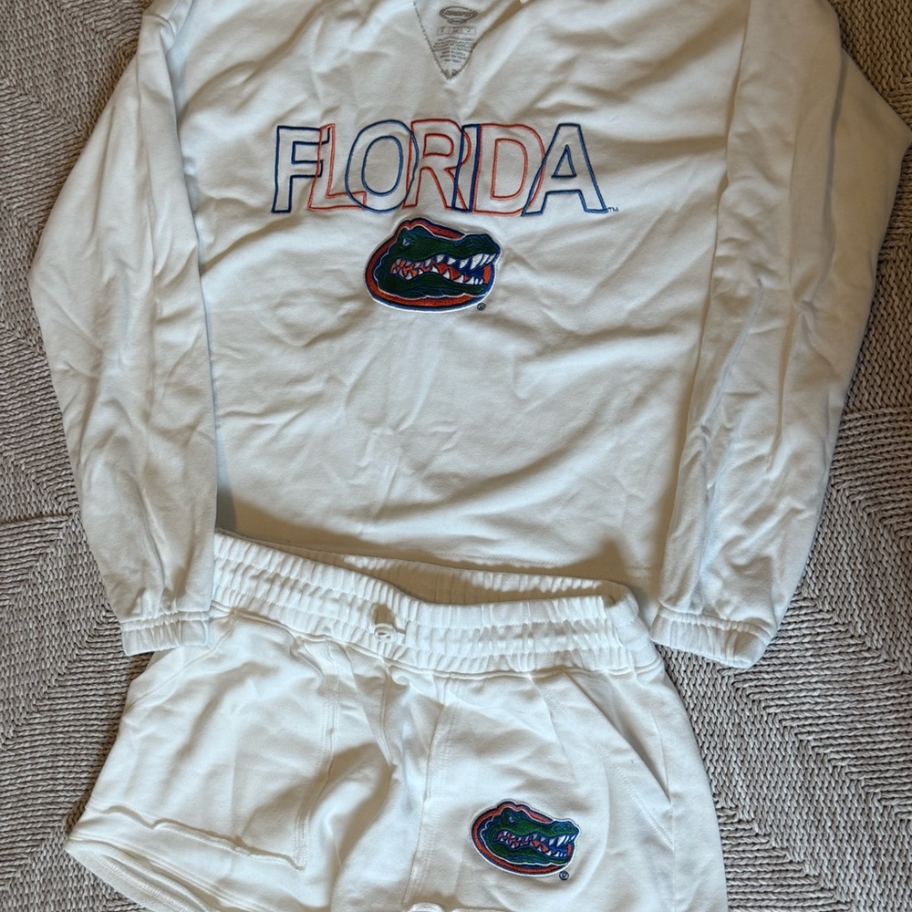 Florida Gators Shorts & Long Sleeve lounge set